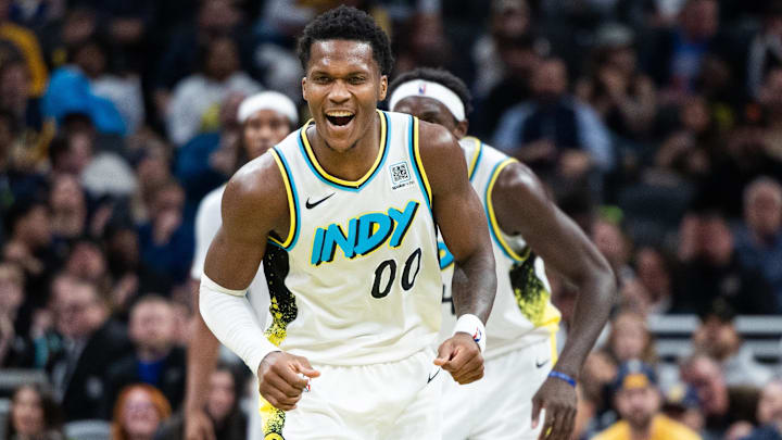 Indiana Pacers guard Bennedict Mathurin (00).