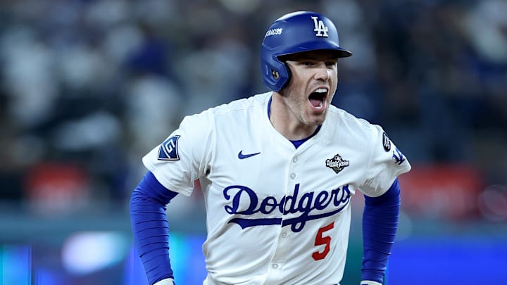 World Series - Toronto Blue Jays v Los Angeles Dodgers - Game Three