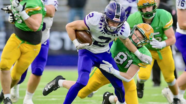 Anacortes wide receiver Brady Beaner pulls away from a defender in WIAA Class 2A championship game. Anacortes wide receiver Brady Beaner pulls away from a defender in WIAA Class 2A championship game.