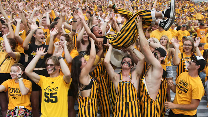 Western Michigan v Iowa