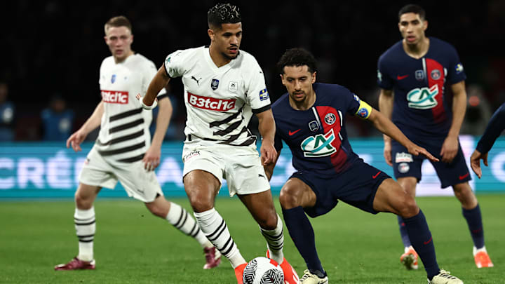 O brasileiro Marquinhos continua como um dos líderes do elenco do PSG