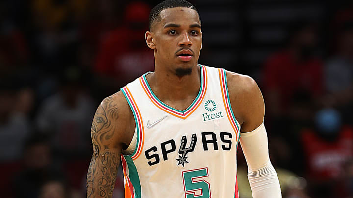 Dejounte Murray fue cambiado a los Hawks