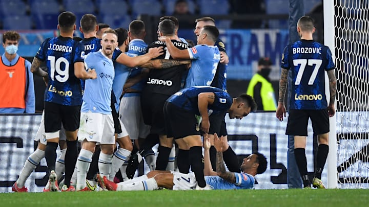 La rabbia dell'Inter dopo il gol della Lazio 