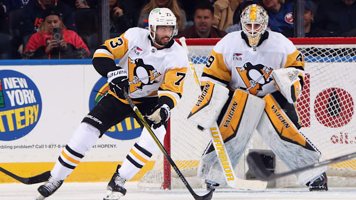 Pittsburgh Penguins v New York Islanders