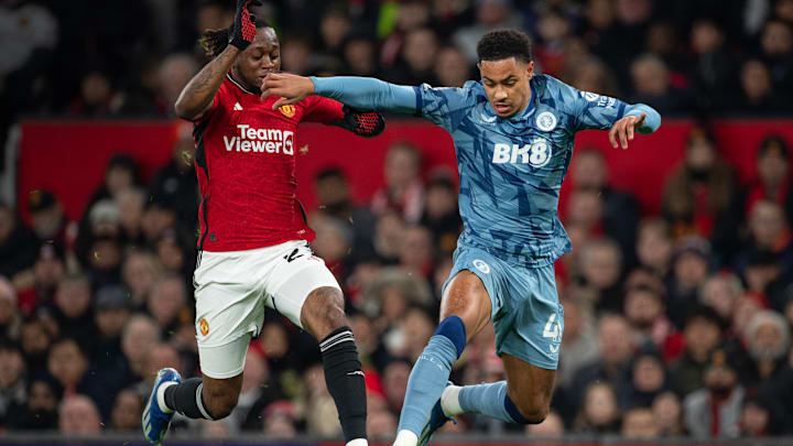 Manchester United v Aston Villa - Premier League
