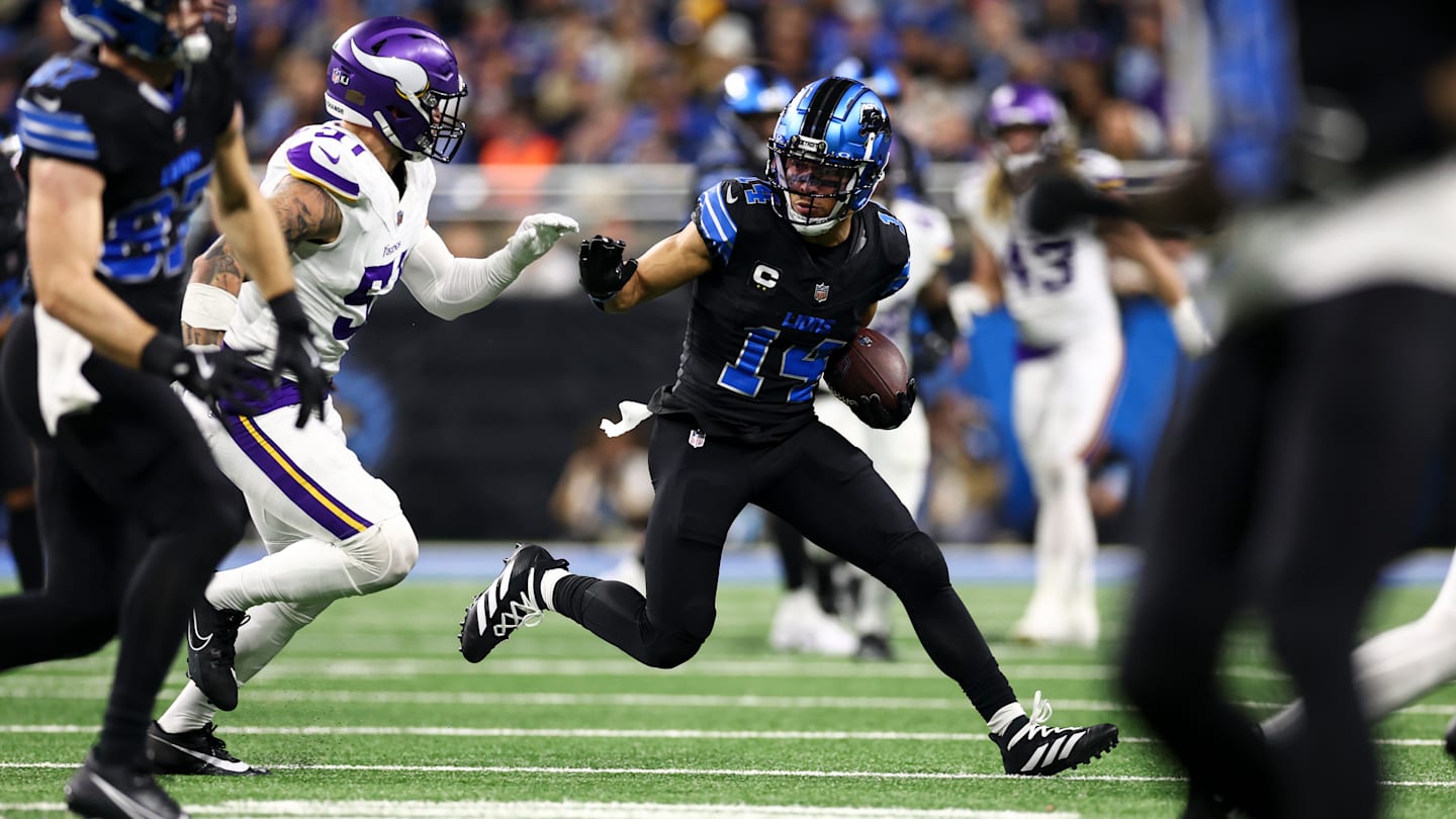 Amon-Ra St. Brown's thoughts on Brian Flores should make Vikings fans happy