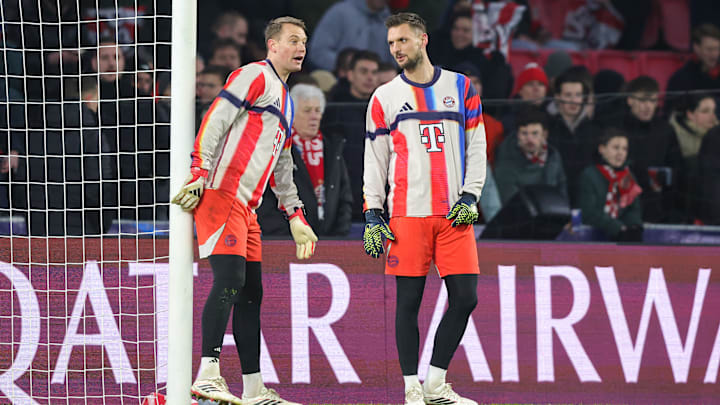 Sven Ulreich (re.) ist seit Jahren eine wichtige Bezugsperson für Manuel Neuer