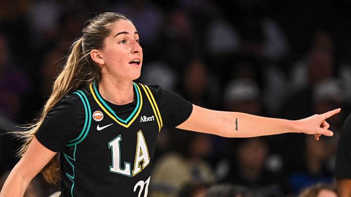 Los Angeles Sparks guard Kate Martin (21) reacts against the Chicago Sky Los Angeles Sparks guard Kate Martin (21) reacts against the Chicago Sky
