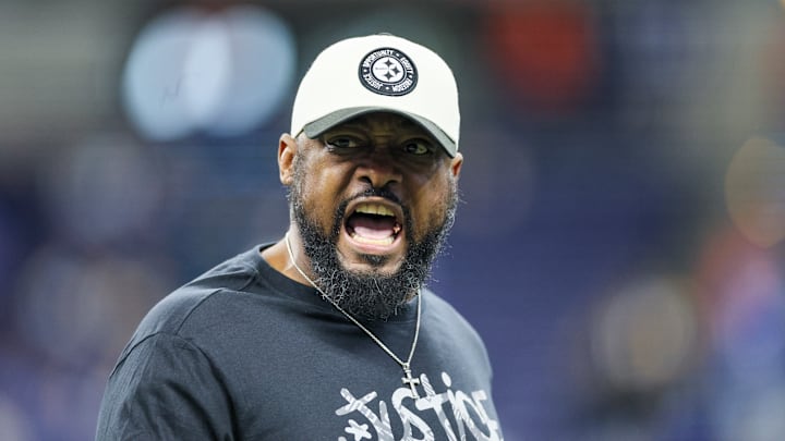 Pittsburgh Steelers v Indianapolis Colts