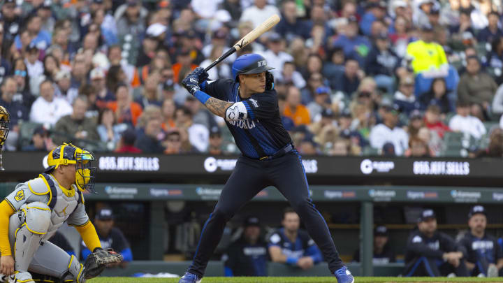 Jun 7, 2024; Detroit, Michigan, USA; Detroit Tigers third baseman Gio Urshela (13) looks on during an at bat in the second inning of the game against the Milwaukee Brewers at Comerica Park. Mandatory Credit: Brian Bradshaw Sevald-USA TODAY Sports Jun 7, 2024; Detroit, Michigan, USA; Detroit Tigers third baseman Gio Urshela (13) looks on during an at bat in the second inning of the game against the Milwaukee Brewers at Comerica Park. Mandatory Credit: Brian Bradshaw Sevald-USA TODAY Sports