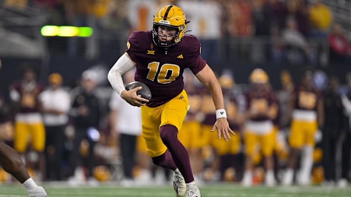 Dec 7, 2024; Arlington, TX, USA; Arizona State Sun Devils quarterback Sam Leavitt (10) in action during the game between the Iowa State Cyclones and the Arizona State Sun Devils at AT&T Stadium. Mandatory Credit: Jerome Miron-Imagn Images