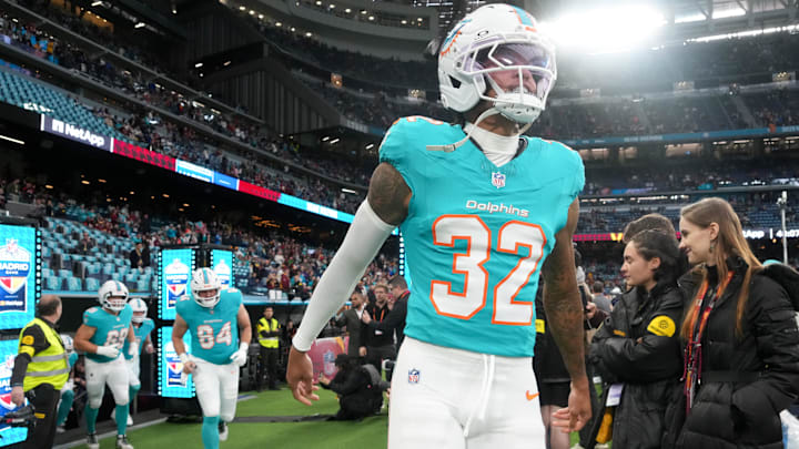 Miami Dolphins cornerback JuJu Brents (32) runs onto the field prior to the 2025 NFL Madrid Game against the Washington Commanders at Santiago Bernabeu Stadium. Miami Dolphins cornerback JuJu Brents (32) runs onto the field prior to the 2025 NFL Madrid Game against the Washington Commanders at Santiago Bernabeu Stadium.
