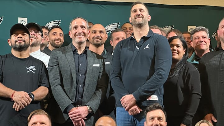 Eagles GM Howie Roseman and head coach Nick Sirianni with the Eagles' staff on April 26, 2025. 
