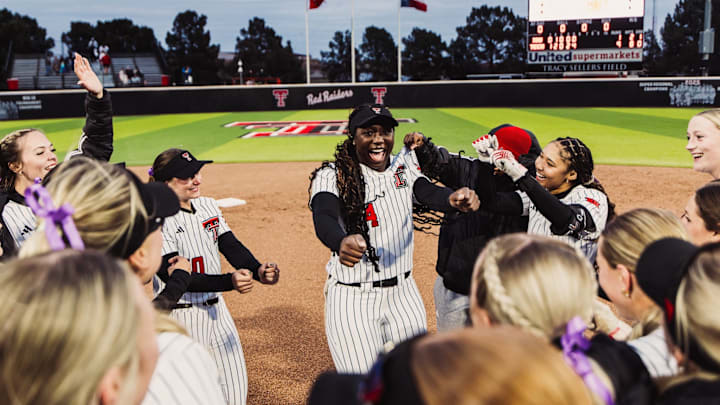 NiJaree Canady was given the first AUSL Golden Ticket of 2026. NiJaree Canady was given the first AUSL Golden Ticket of 2026.