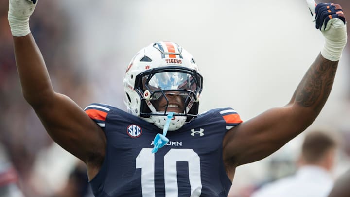 Auburn Tigers defensive lineman Amaris Williams (10) as Auburn Tigers take on Arkansas Razorbacks at Jordan-Hare Stadium in Auburn, Ala., on Saturday, Sept. 21, 2024. Arkansas Razorbacks defeated Auburn Tigers 24-14.