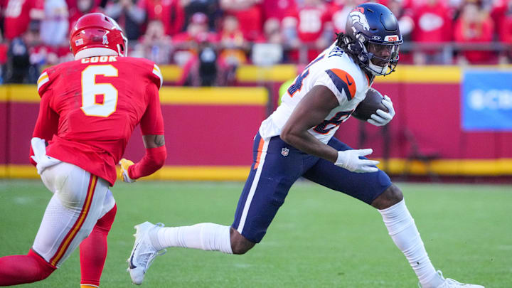 Nov 10, 2024; Kansas City, Missouri, USA; Denver Broncos wide receiver Lil'Jordan Humphrey (84) runs the ball as Kansas City Chiefs safety Bryan Cook (6) defends during the game at GEHA Field at Arrowhead Stadium. Nov 10, 2024; Kansas City, Missouri, USA; Denver Broncos wide receiver Lil'Jordan Humphrey (84) runs the ball as Kansas City Chiefs safety Bryan Cook (6) defends during the game at GEHA Field at Arrowhead Stadium.