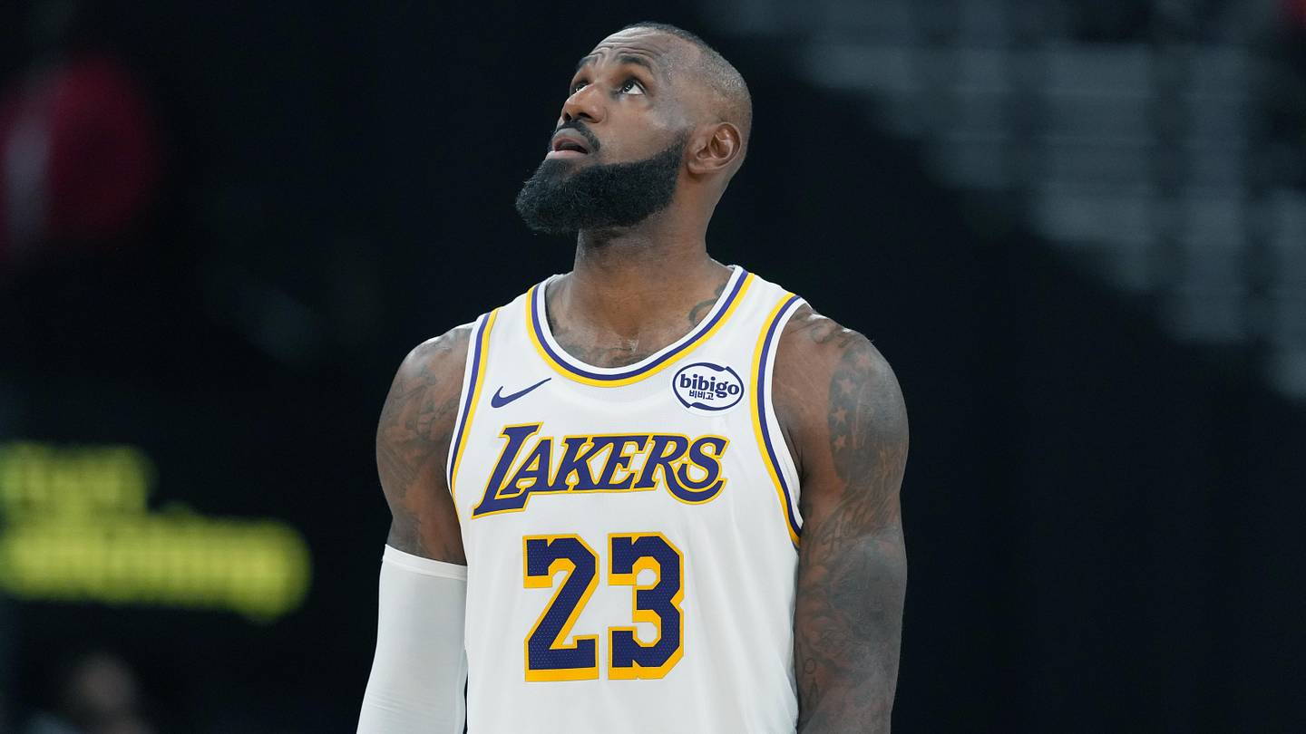 LeBron James Comments Spark NBA Twitter Fire: Jake Fischer Explains