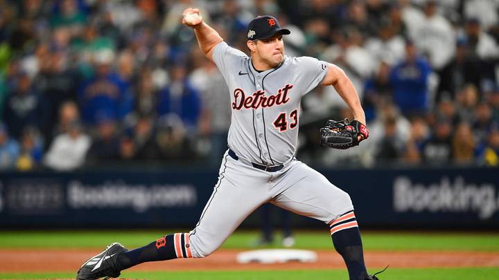 Oct 4, 2025; Seattle, Washington, USA; Detroit Tigers pitcher Tommy Kahnle (43) pitches in the seventh inning against the Seattle Mariners during game one of the ALDS round for the 2025 MLB playoffs at T-Mobile Park. Mandatory Credit: Steven Bisig-Imagn Images Oct 4, 2025; Seattle, Washington, USA; Detroit Tigers pitcher Tommy Kahnle (43) pitches in the seventh inning against the Seattle Mariners during game one of the ALDS round for the 2025 MLB playoffs at T-Mobile Park. Mandatory Credit: Steven Bisig-Imagn Images