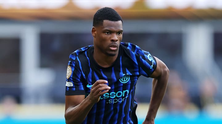 Denzel Dumfries est sur le départ de l'Inter Milan.