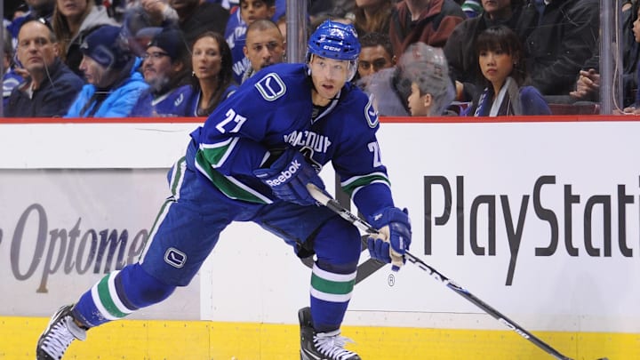 Calgary Flames v Vancouver Canucks