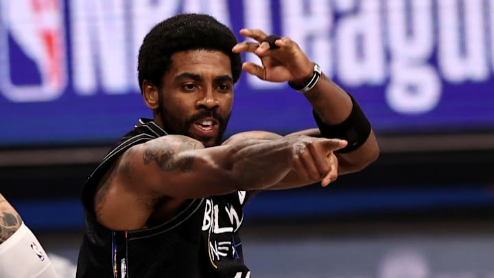 Kyrie Irving no ha podido jugar en los partidos como local de los Nets