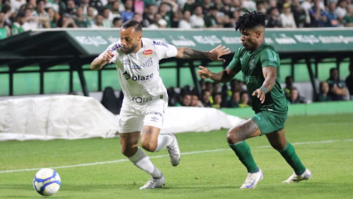 O Santos confirmou o acesso à Série A em jogo contra o Coritiba no ano passado O Santos confirmou o acesso à Série A em jogo contra o Coritiba no ano passado