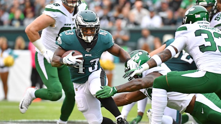 Oct 6, 2019; Philadelphia, PA, USA; Philadelphia Eagles running back Darren Sproles (43) carries the ball during the first quarter against the New York Jets at Lincoln Financial Field. Mandatory Credit: Eric Hartline-Imagn Images