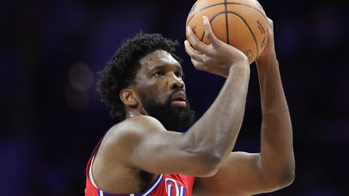 Jan 16, 2026; Philadelphia, Pennsylvania, USA; Philadelphia 76ers center Joel Embiid (21) shoots the ball against the Cleveland Cavaliers during the first quarter at Xfinity Mobile Arena. Mandatory Credit: Bill Streicher-Imagn Images Jan 16, 2026; Philadelphia, Pennsylvania, USA; Philadelphia 76ers center Joel Embiid (21) shoots the ball against the Cleveland Cavaliers during the first quarter at Xfinity Mobile Arena. Mandatory Credit: Bill Streicher-Imagn Images