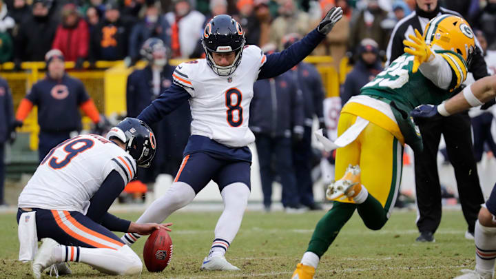 Cairo Santos delivrs the goods on the 51-yard game-winning field goal against the Packers at Lambeau Field. Cairo Santos delivrs the goods on the 51-yard game-winning field goal against the Packers at Lambeau Field.