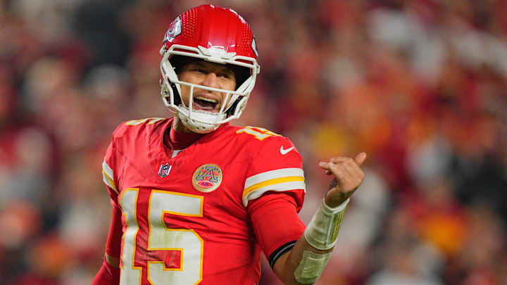 Oct 27, 2025; Kansas City, Missouri, USA; Kansas City Chiefs quarterback Patrick Mahomes (15) reacts during the third quarter of the game against the Washington Commanders at GEHA Field at Arrowhead Stadium. Mandatory Credit: Jay Biggerstaff-Imagn Images Oct 27, 2025; Kansas City, Missouri, USA; Kansas City Chiefs quarterback Patrick Mahomes (15) reacts during the third quarter of the game against the Washington Commanders at GEHA Field at Arrowhead Stadium. Mandatory Credit: Jay Biggerstaff-Imagn Images