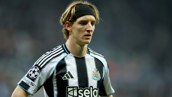 Anthony Gordon pourrait faire son retour avec Newcastle ce mardi.