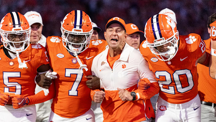 Louisville v Clemson