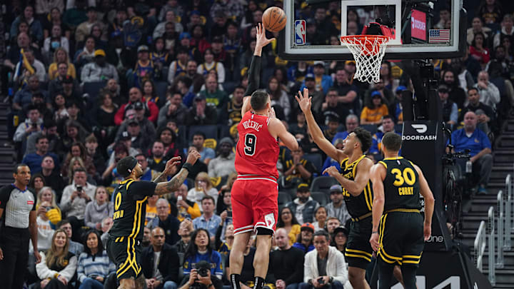 Chicago Bulls v Golden State Warriors
