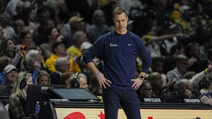 Duke basketball head coach Jon Scheyer