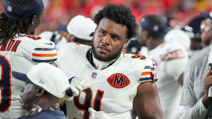 Aug 22, 2025; Kansas City, Missouri, USA; Chicago Bears defensive tackle Chris Williams (91) on the sidelines against the Kansas City Chiefs during the game at GEHA Field at Arrowhead Stadium. Mandatory Credit: Denny Medley-Imagn Images