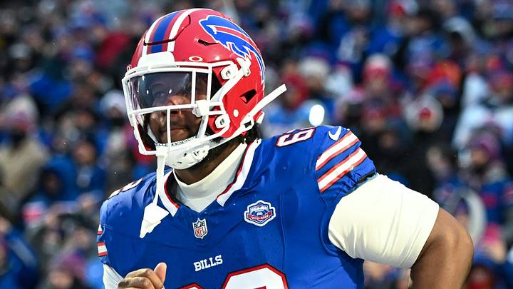 Jan 4, 2026; Orchard Park, New York, USA; Buffalo Bills center Sedrick van Pran-Granger (62) enters the field before a game against the New York Jets at Highmark Stadium. Jan 4, 2026; Orchard Park, New York, USA; Buffalo Bills center Sedrick van Pran-Granger (62) enters the field before a game against the New York Jets at Highmark Stadium.