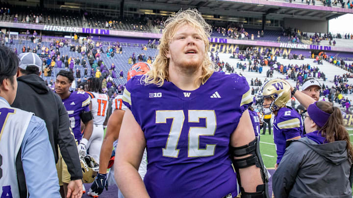 John Mills soaks in a 42-25 victory over Illinois in his return from an injury. 