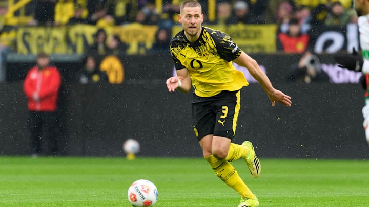 Borussia Dortmund v FC Augsburg - Bundesliga Borussia Dortmund v FC Augsburg - Bundesliga