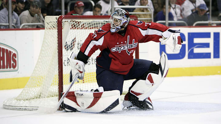 Mar 14, 2008; Washington, DC, USA; Washington Capitals goalie Olaf Kolzig (37) defends in the second period against the Atlanta Thrashers at the Verizon Center. Washington won the game 4-1. Mandatory Credit: James Lang-Imagn Images Mar 14, 2008; Washington, DC, USA; Washington Capitals goalie Olaf Kolzig (37) defends in the second period against the Atlanta Thrashers at the Verizon Center. Washington won the game 4-1. Mandatory Credit: James Lang-Imagn Images