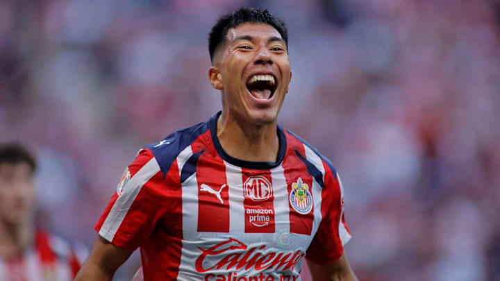 Daniel Aguirre es uno de los objetivos del FC Copenhague, sin embargo, acaba de renovar su contrato con el Guadalajara