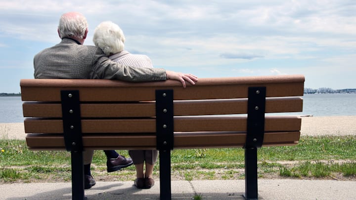 Old age may precede dying, but it doesn’t directly cause it.