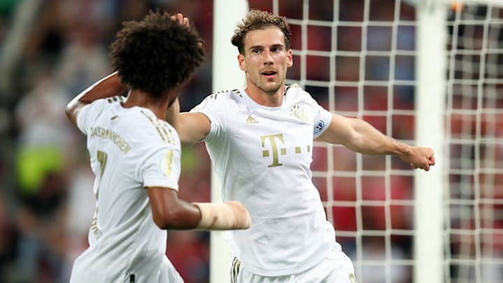 Leon Goretzka bejubelt sein Tor gegen Viktoria Köln