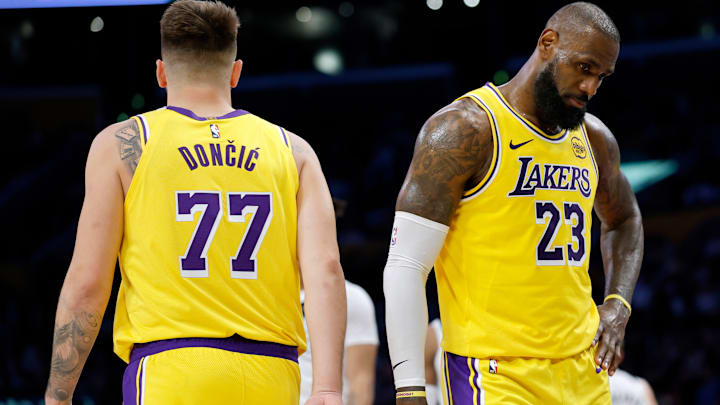 Minnesota Timberwolves v Los Angeles Lakers
