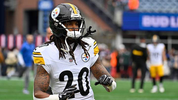 September 20, 2026; Foxborough, Massachusetts, USA; Pittsburgh Steelers safety Rayshawn Jenkins (20) warms up before a game against the New England Patriots at Gillette Stadium. Mandatory Credit: Eric Canha-Imagn Images September 20, 2026; Foxborough, Massachusetts, USA; Pittsburgh Steelers safety Rayshawn Jenkins (20) warms up before a game against the New England Patriots at Gillette Stadium. Mandatory Credit: Eric Canha-Imagn Images