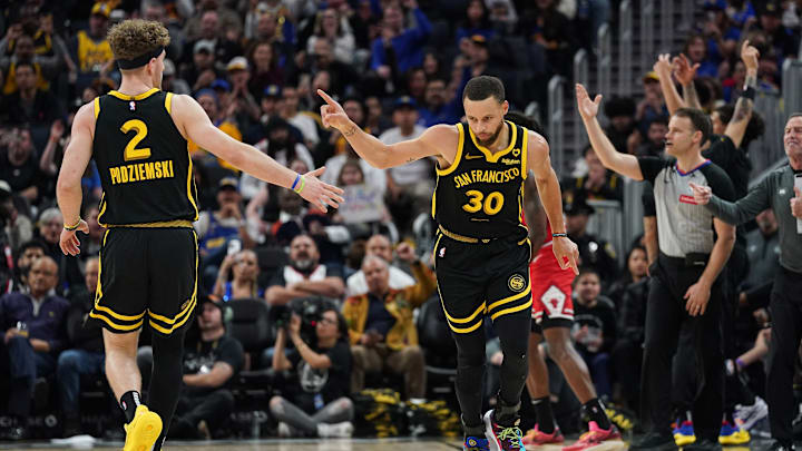 Chicago Bulls v Golden State Warriors