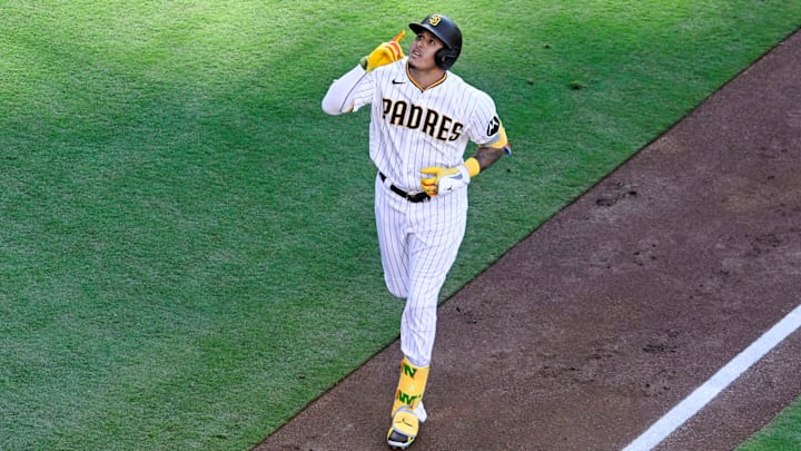 Manny Machado dejó atrás a Adrián González en jonrones en Petco Park