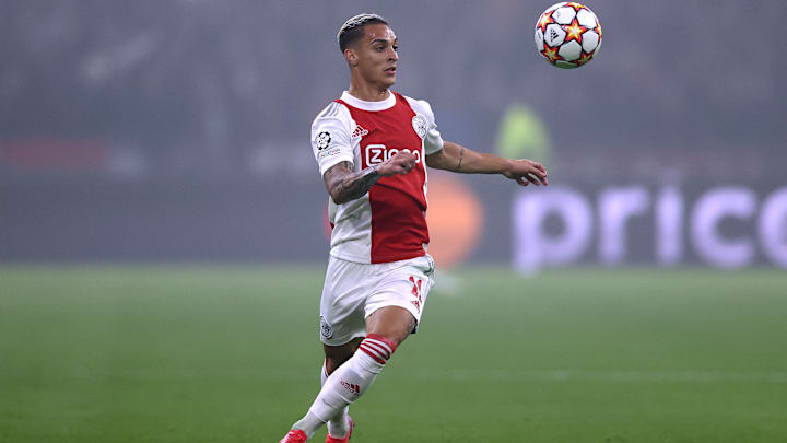 Antony está há duas temporadas no Ajax