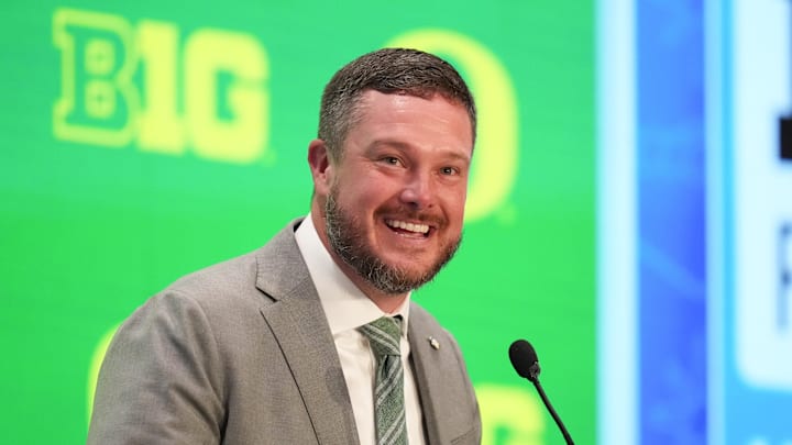 Jul 23, 2025; Las Vegas, NV, USA; Oregon head coach Dan Lanning speaks to the media during the Big Ten NCAA college football media days at Mandalay Bay Resort. Mandatory Credit: Lucas Peltier-Imagn Images