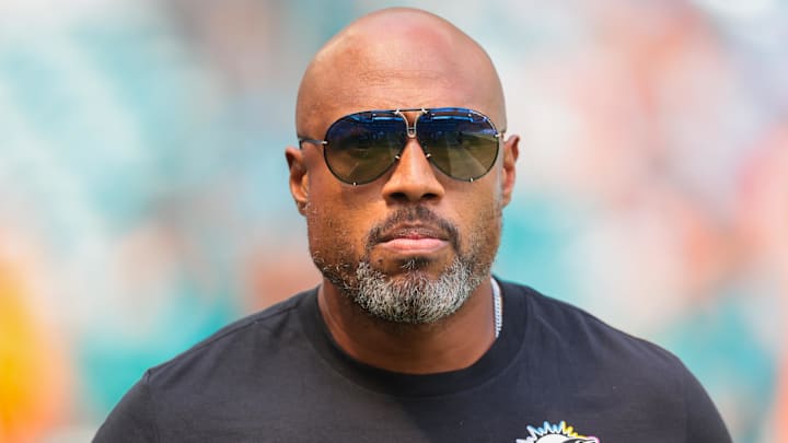 Miami Dolphins defensive coordinator Anthony Weaver looks on before the game against the Los Angeles Chargers at Hard Rock Stadium.