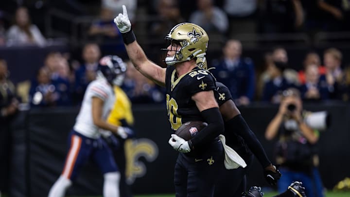 Nov 5, 2023; New Orleans, Louisiana, USA; New Orleans Saints linebacker Pete Werner (20) recovers a fumble against the Chicago Bears during the second half at the Caesars Superdome. Mandatory Credit: Stephen Lew-Imagn Images Nov 5, 2023; New Orleans, Louisiana, USA; New Orleans Saints linebacker Pete Werner (20) recovers a fumble against the Chicago Bears during the second half at the Caesars Superdome. Mandatory Credit: Stephen Lew-Imagn Images